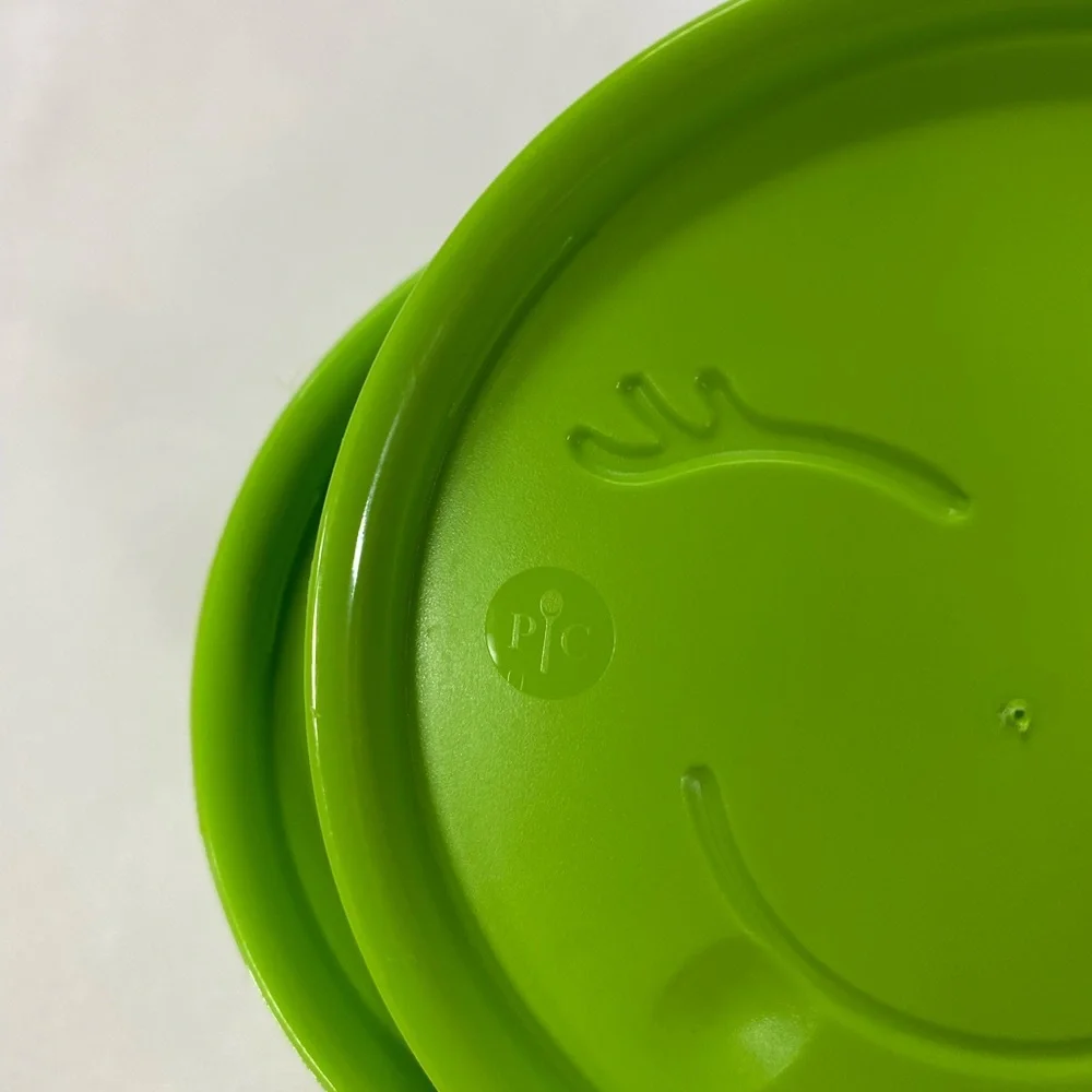 Pampered Chef Green Emoji Face Sugar Cookie Cutters Set of 7